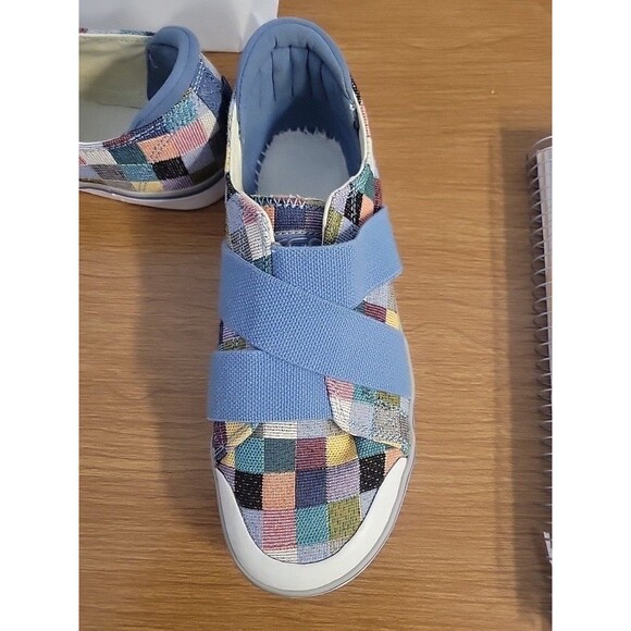 KEEN Size 8 Slip On Flats Checkered Multi Color Sneakers Elastic Ban Closure - Picture 8 of 8